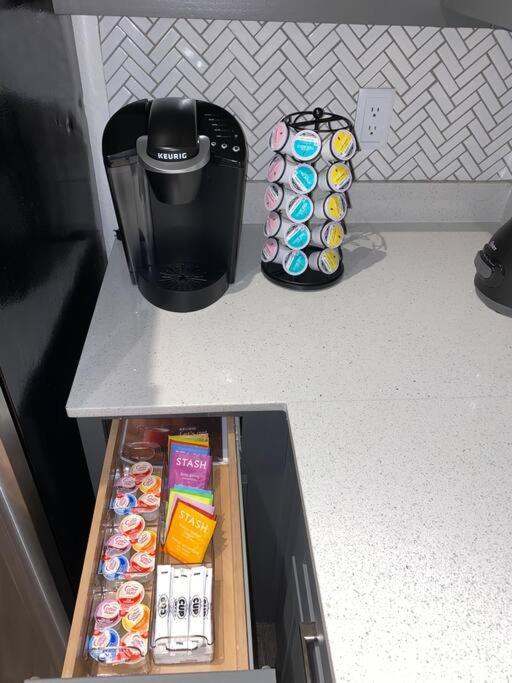 Your Warm Spacious Unit With Pool - Medical Center Houston Extérieur photo