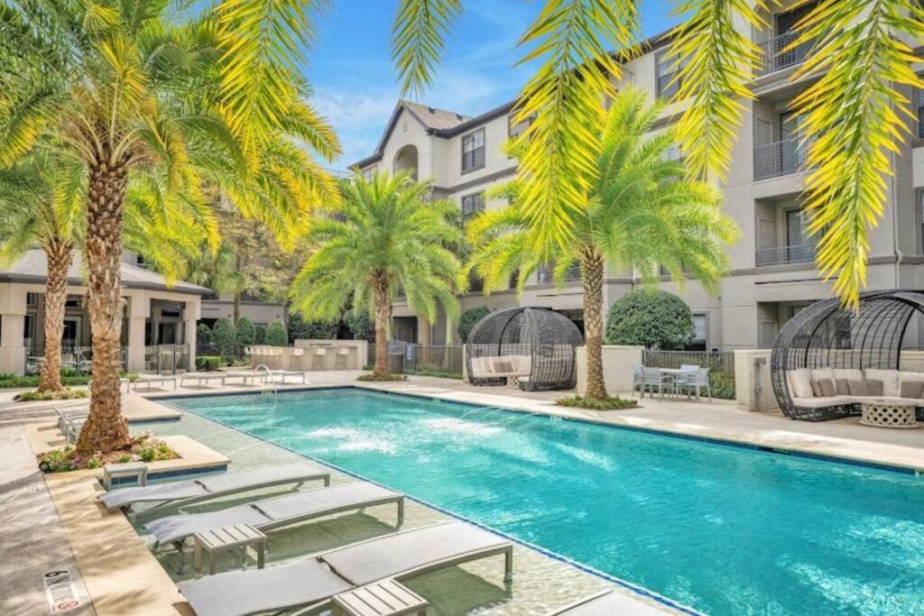 Your Warm Spacious Unit With Pool - Medical Center Houston Extérieur photo